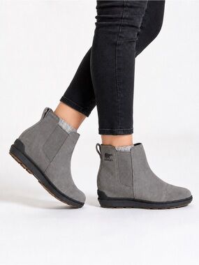 SOREL Evie II Chelsea Waterproof Suede Ankle Boots Gray Size 6.5